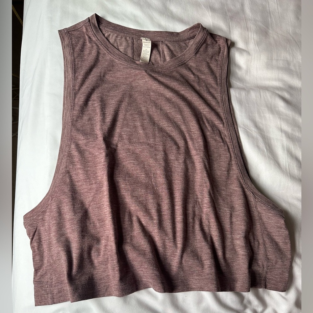 Lululemon tank top